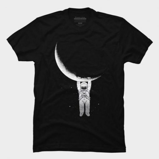 Astronaut is Hanging on the Moon T-shirt AD01