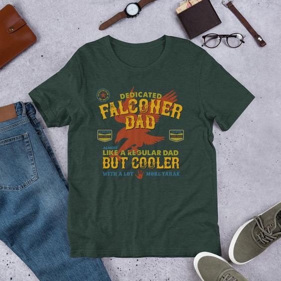 This Falconry Dad Vintage T-Shirt DV01
