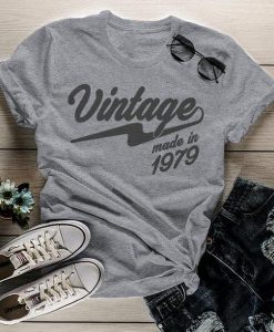Vintage 1979 Birthday Made In T-Shirt DV01